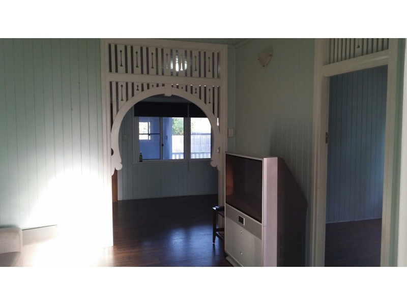 9 St Lawrence Street, Nebo QLD 4742