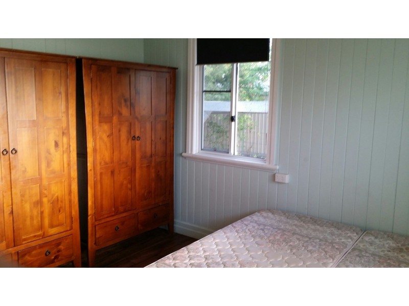 9 St Lawrence Street, Nebo QLD 4742