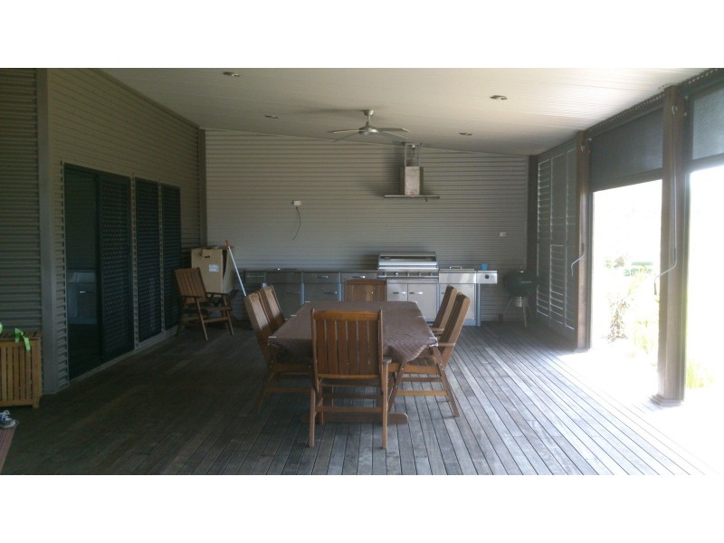 160 Walsh’s Road, Nebo QLD 4742