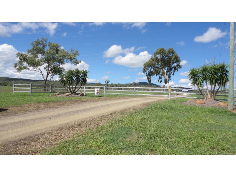 160 Walsh’s Road, Nebo QLD 4742