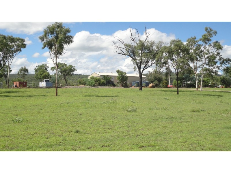 160 Walsh’s Road, Nebo QLD 4742