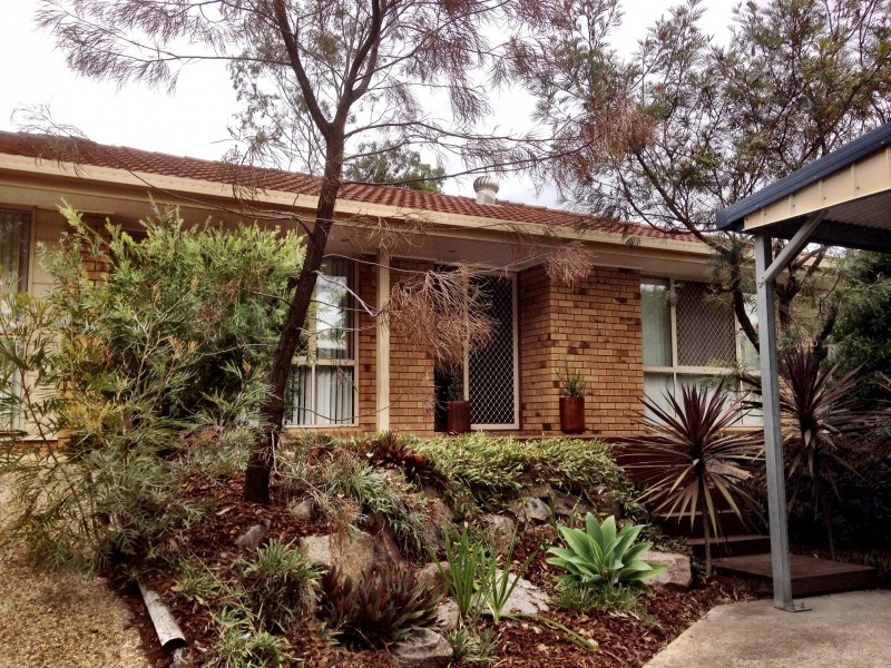 102 Rue Montaigne, Petrie QLD 4502