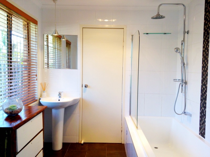 102 Rue Montaigne, Petrie QLD 4502