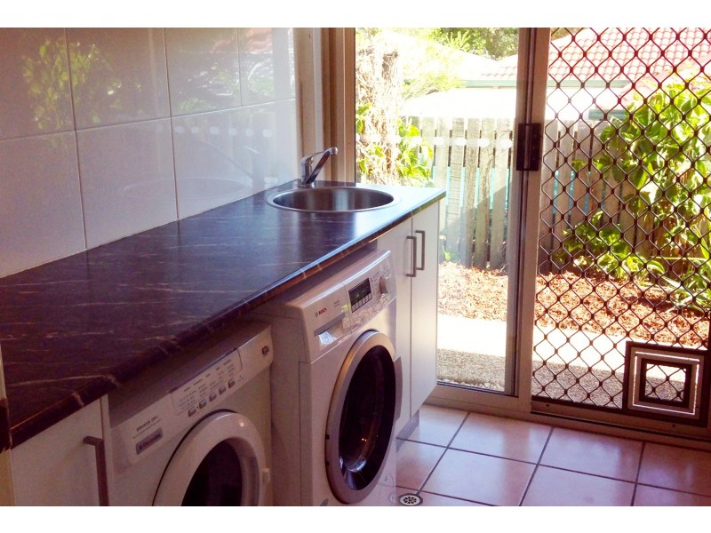 102 Rue Montaigne, Petrie QLD 4502