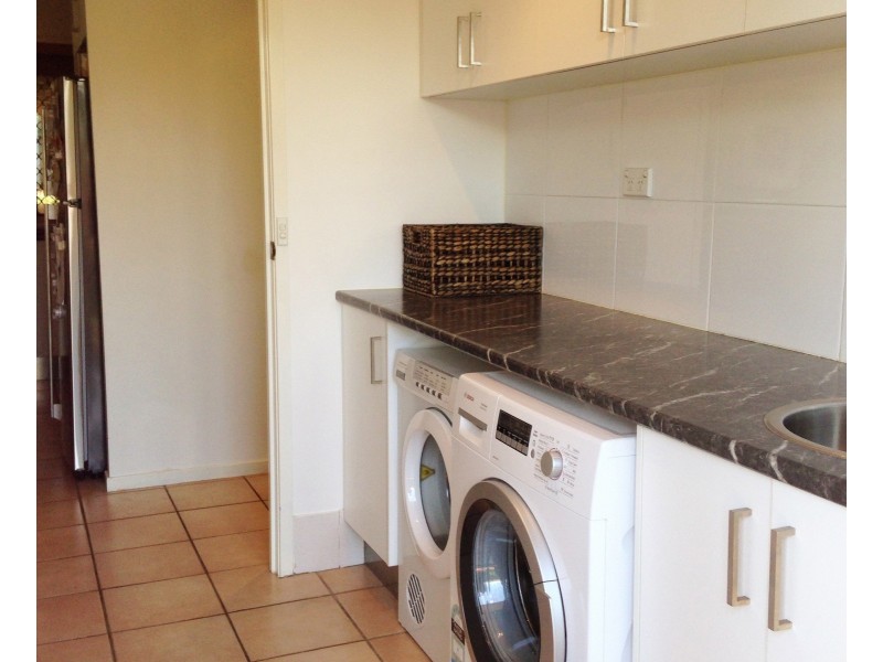 102 Rue Montaigne, Petrie QLD 4502