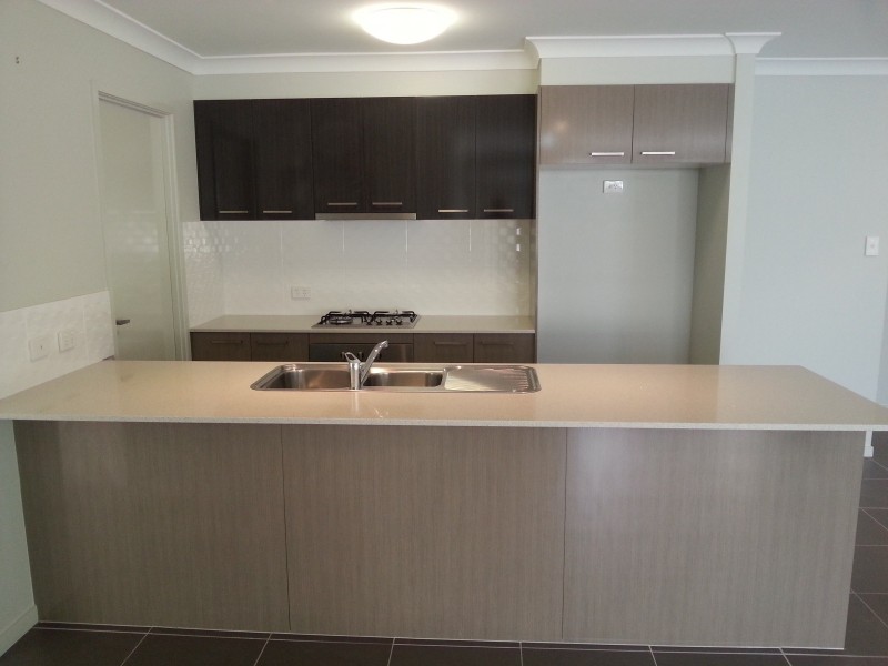 15 Bushland Place, Maudsland QLD 4210