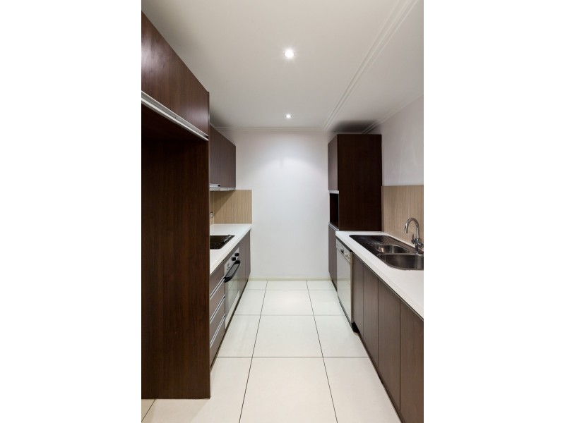 201/28 Dengate Lane, St Lucia QLD 4067