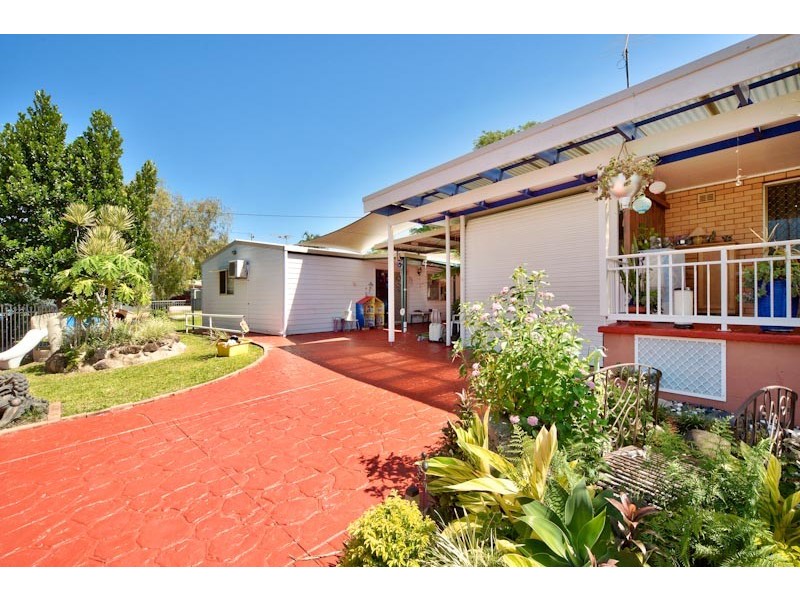 129 Jensen Street, Whitfield QLD 4870