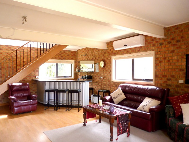 95 One Chain Road, Arawata VIC 3951