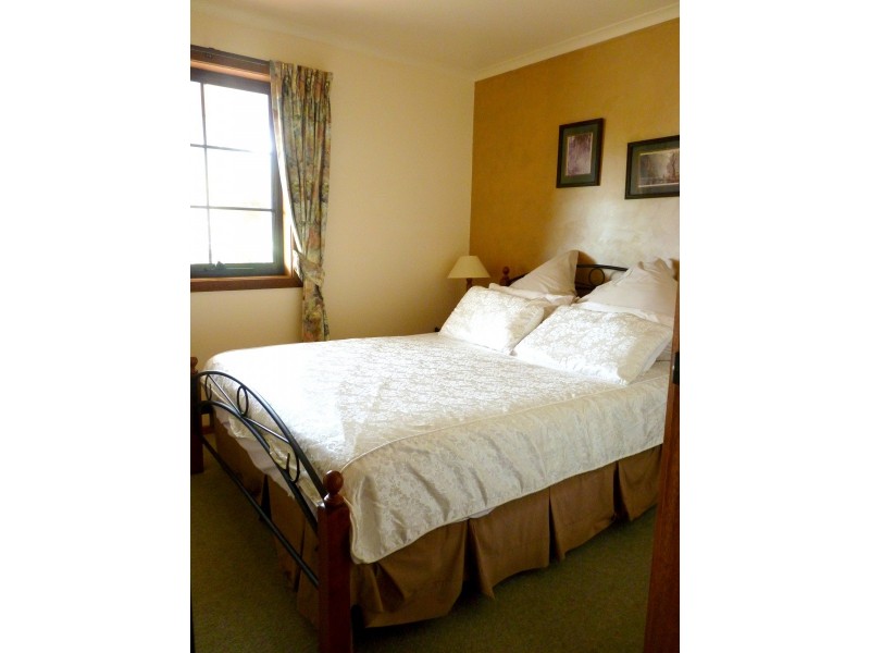 95 One Chain Road, Arawata VIC 3951