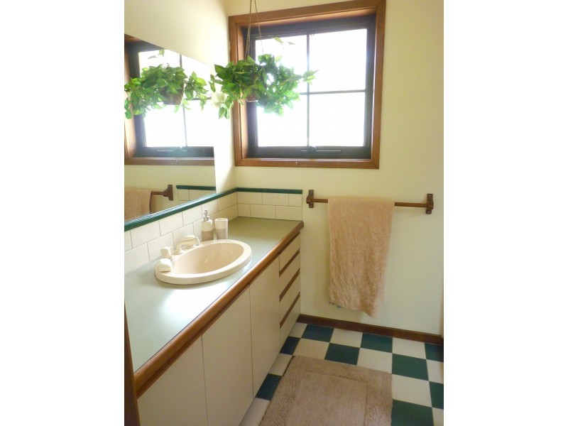 95 One Chain Road, Arawata VIC 3951