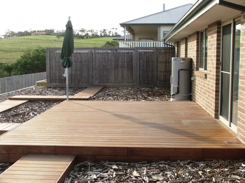 30 Norman Avenue, Lakes Entrance VIC 3909