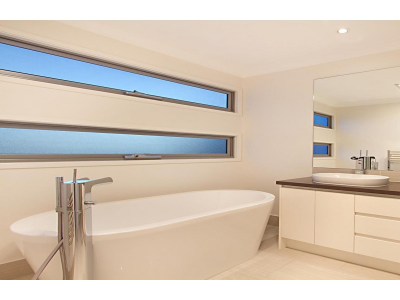 379a Stanely Street, North Ward QLD 4810