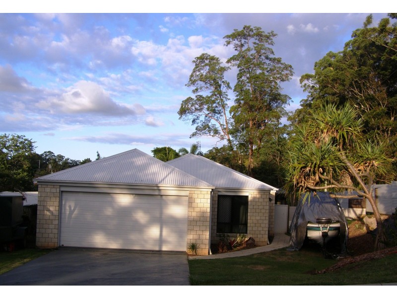 10 Koorawatha Lane, Palmwoods QLD 4555