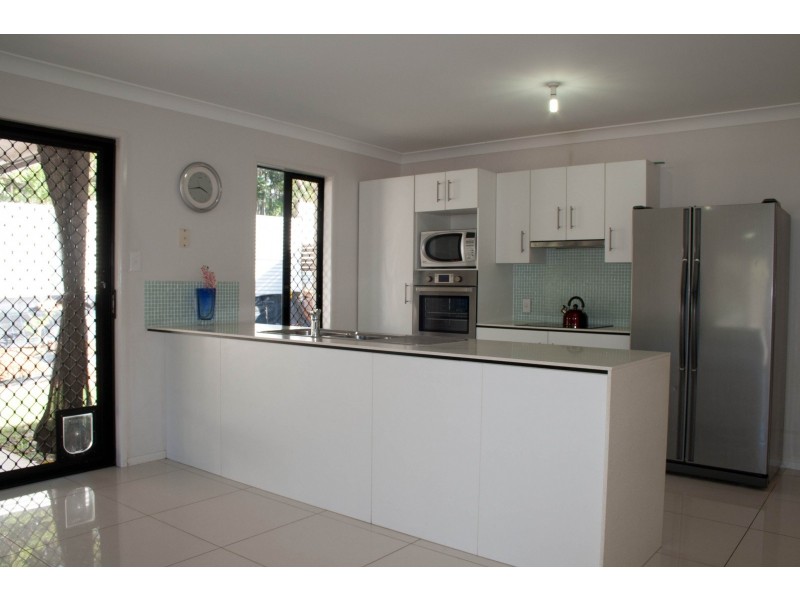 10 Koorawatha Lane, Palmwoods QLD 4555