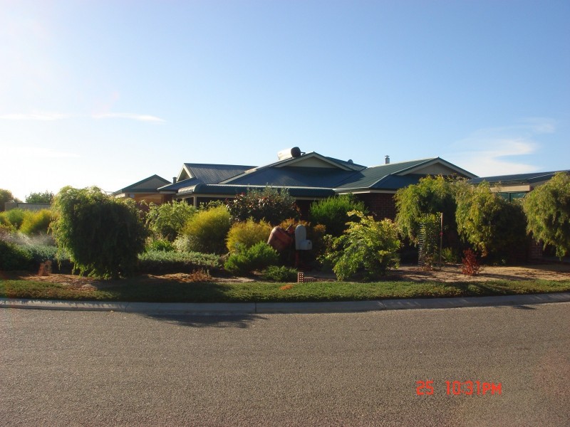 20 Heales Way, Green Head WA 6514