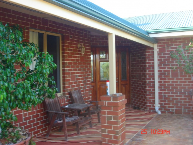 20 Heales Way, Green Head WA 6514