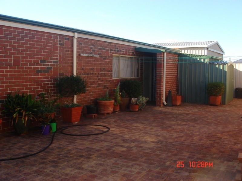 20 Heales Way, Green Head WA 6514