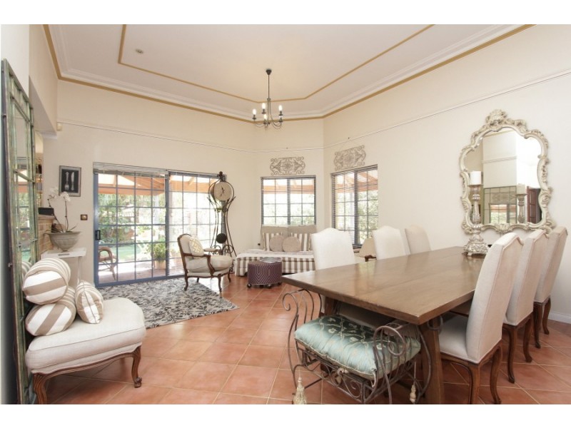 14 Chardonnay Drive, The Vines WA 6069