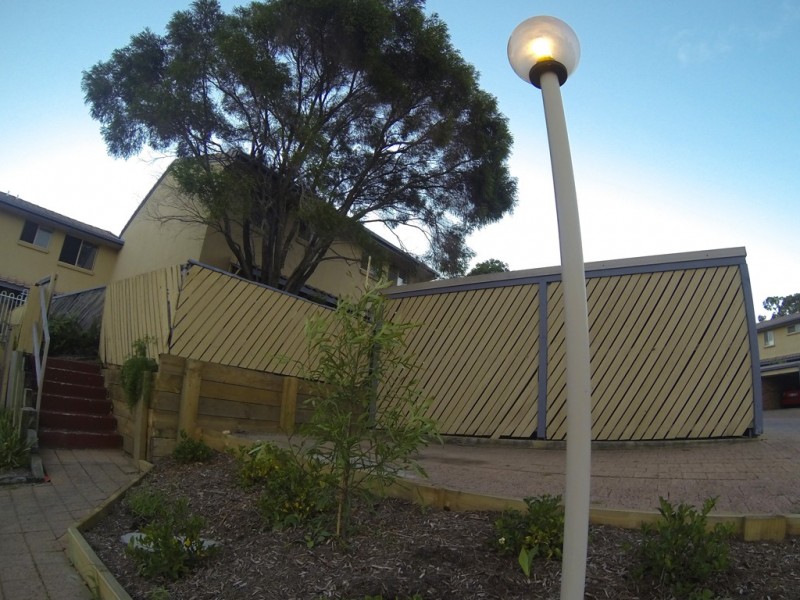 2/63 Olsen Avenue, Labrador QLD 4215