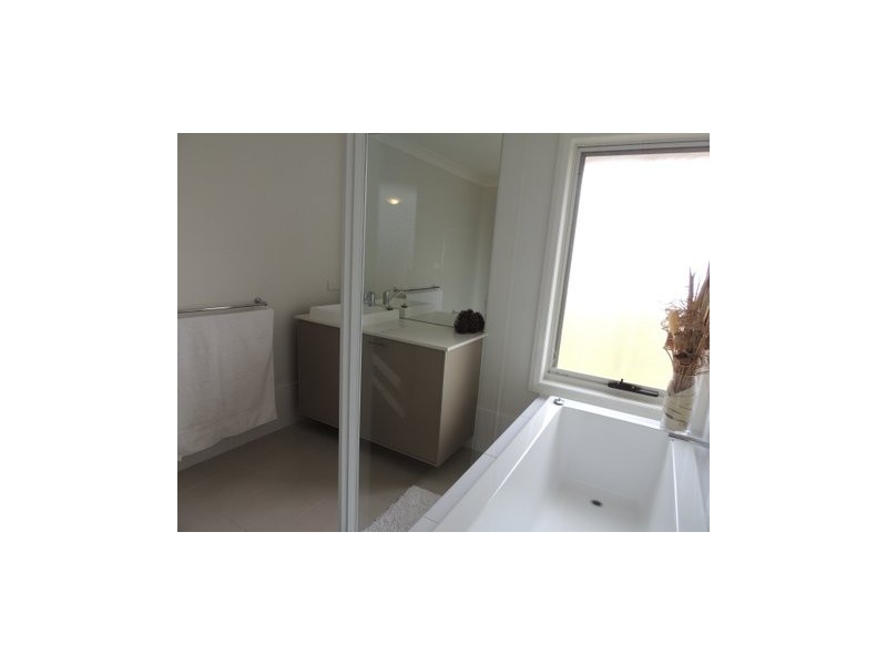 18 Scenic Drive, Gillieston Heights NSW 2321