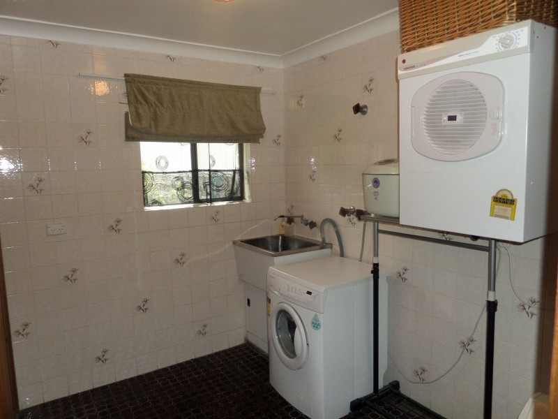 8817 Southern Ports Highway, Beachport SA 5280