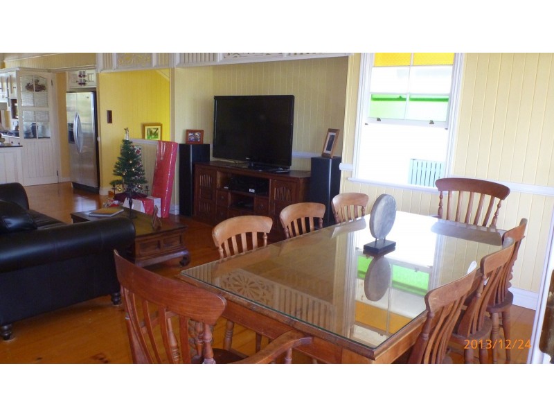 82 Brighton Terrace, Sandgate QLD 4017