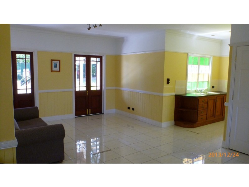 82 Brighton Terrace, Sandgate QLD 4017