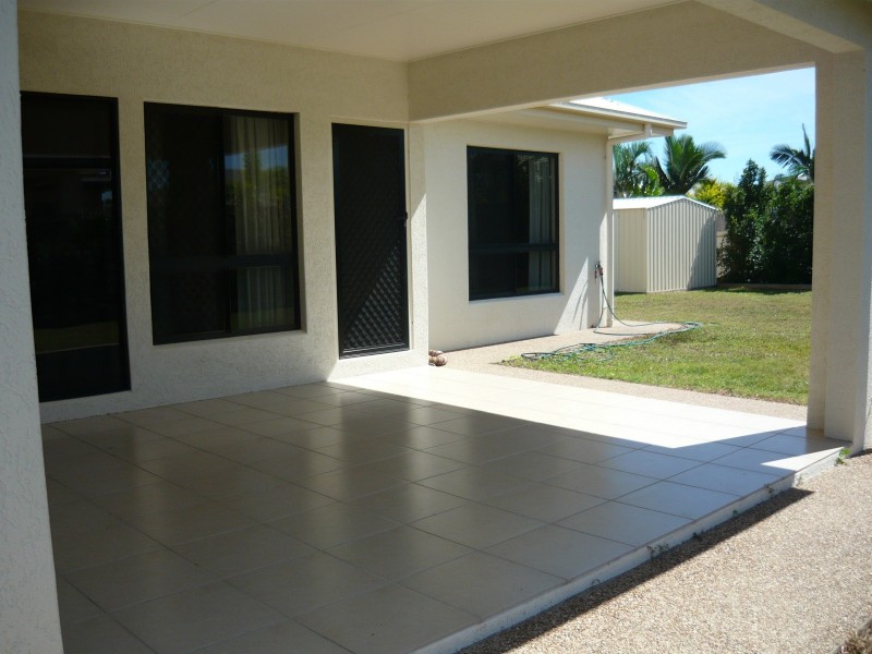 29 Chapple, Mount Louisa QLD 4814