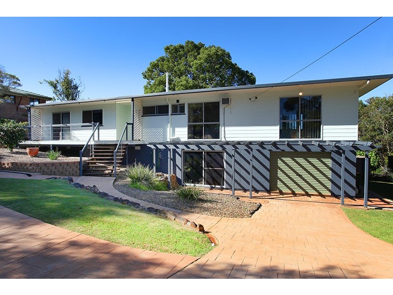 32 Post Office Road, Mapleton QLD 4560