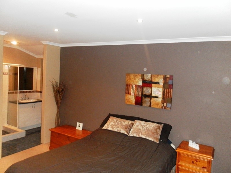 288 Fraser North Road, Canning Vale WA 6155