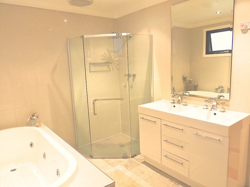 33 Murphys Lane, Wentworth Falls NSW 2782