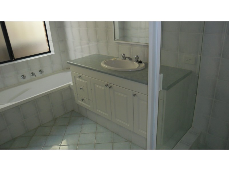 2/24 Felpham Court, Success WA 6164