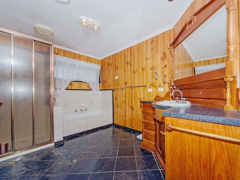 95 Bates Road, Little River VIC 3211