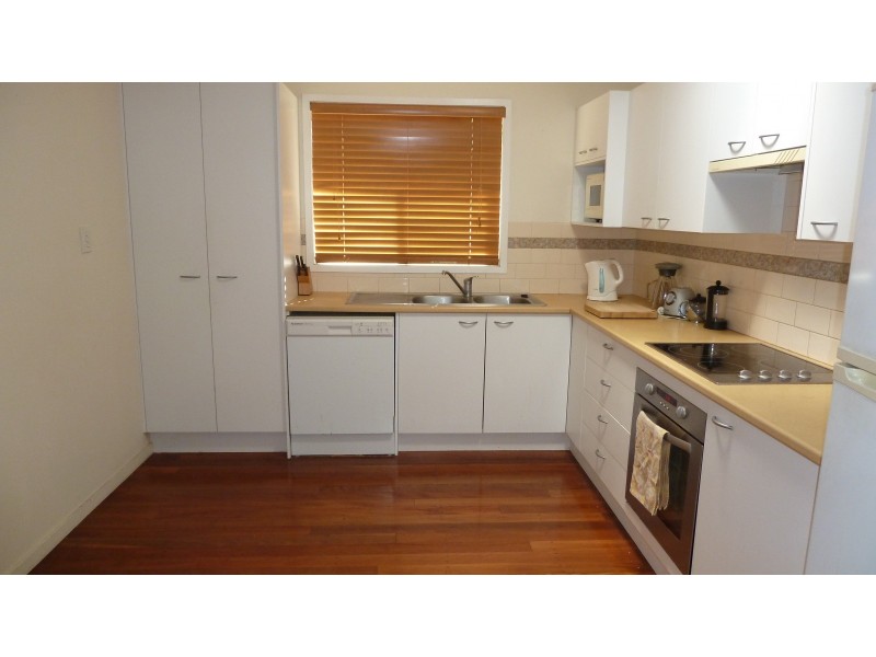 94a Rome Street South, Yeronga QLD 4104