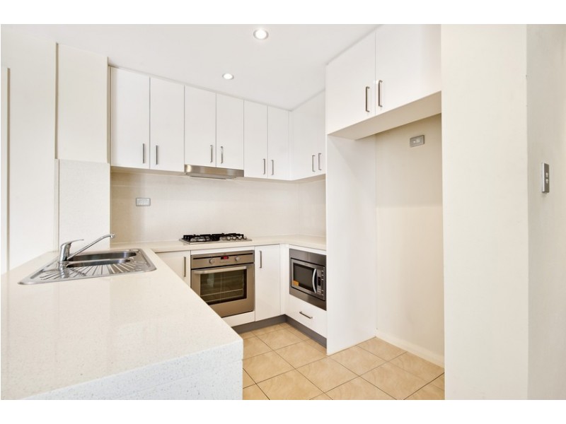 3/1-3 Eulbertie Ave, Warrawee NSW 2074