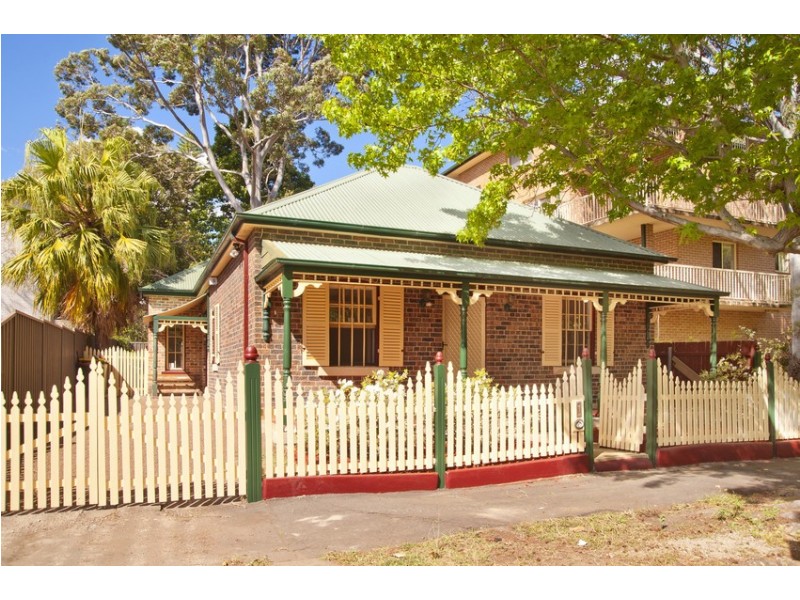 18 Galloway Street, North Parramatta NSW 2151