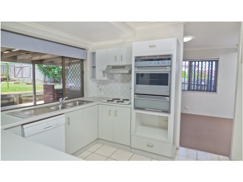 39 Banksia Street, Strathpine QLD 4500