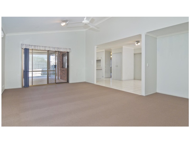 39 Banksia Street, Strathpine QLD 4500