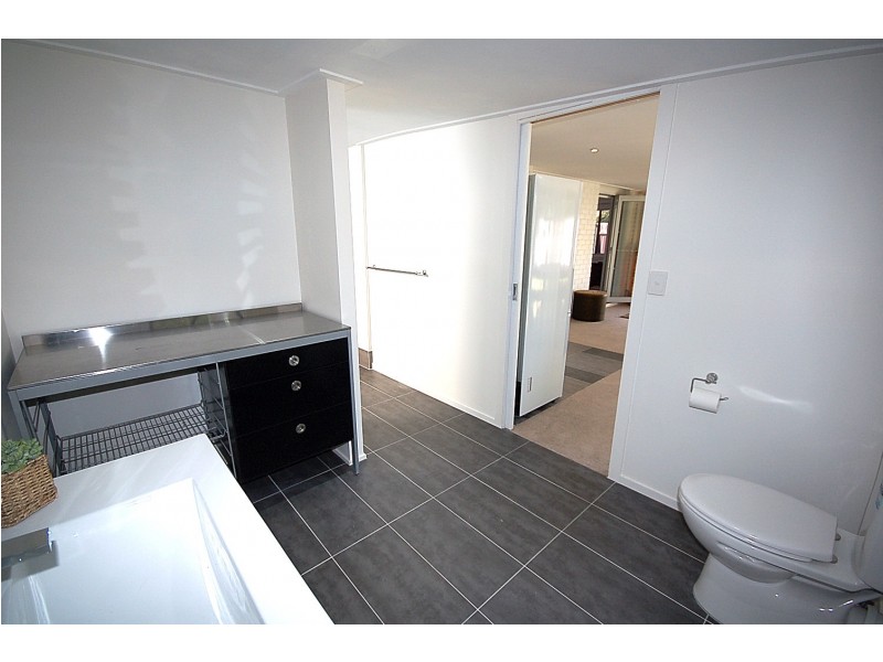 2/129 Spitfire Avenue, Strathpine QLD 4500