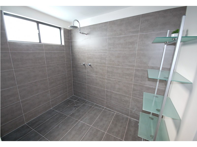 2/129 Spitfire Avenue, Strathpine QLD 4500