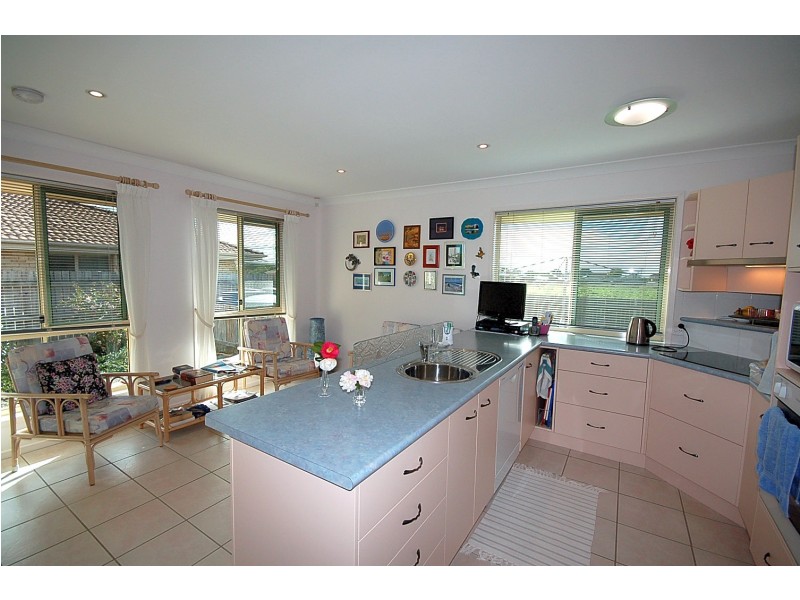 39 Clarendon Street, Strathpine QLD 4500