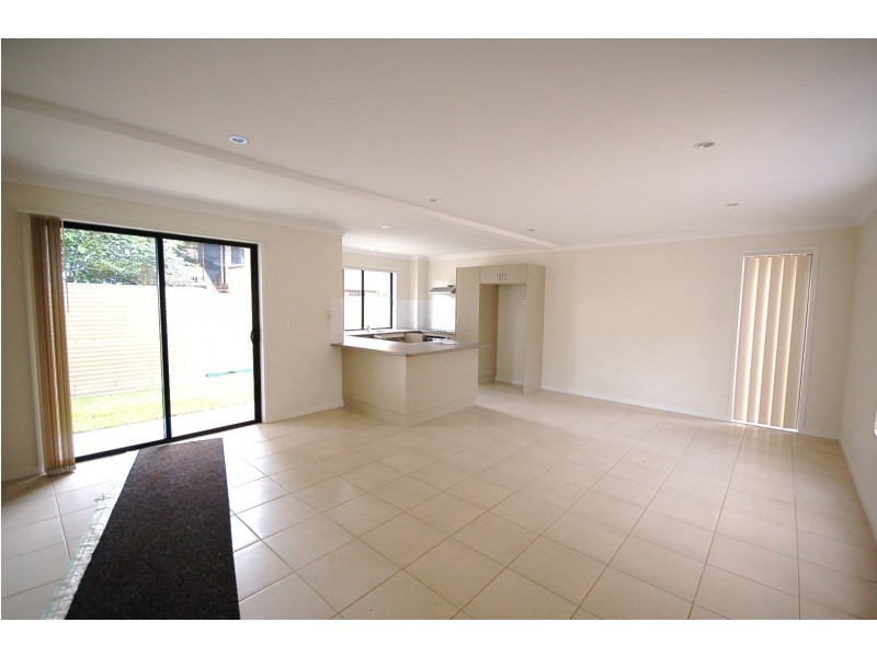 6/118 Samsonvale Road, Strathpine QLD 4500