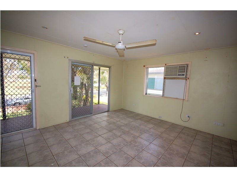 67 Grahams Road, Strathpine QLD 4500