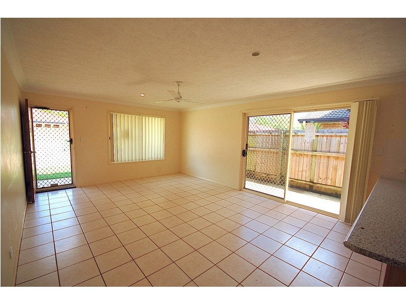 2 Nicole Way, Brendale QLD 4500