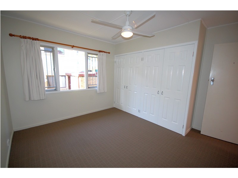 24 Spitfire Avenue, Strathpine QLD 4500