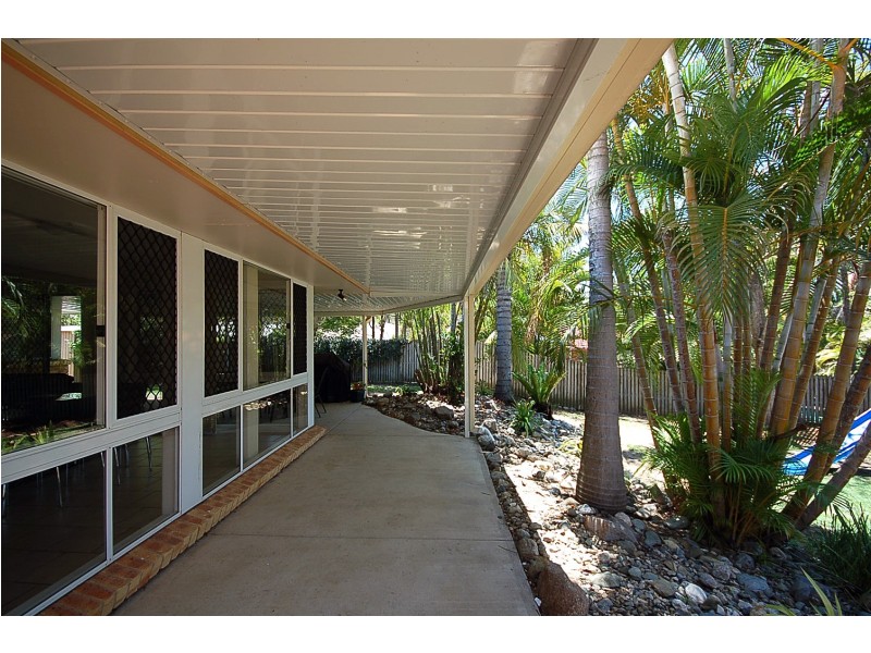 2 Wyara Court, Petrie QLD 4502