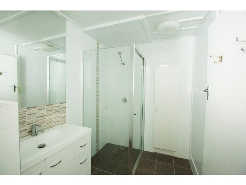 2 Windrest Street, Strathpine QLD 4500