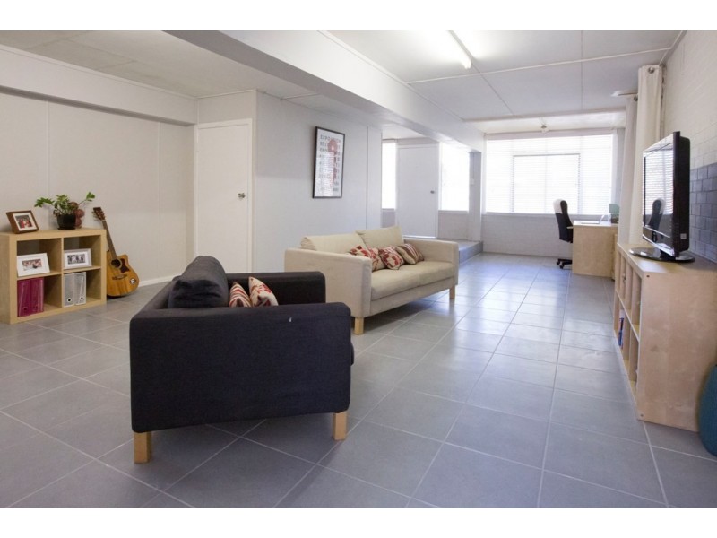 2 Windrest Street, Strathpine QLD 4500