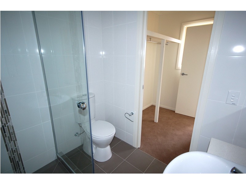 30/5 Pine Valley Drive, Joyner QLD 4500